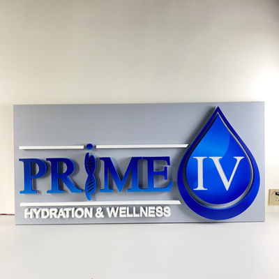 as letras de aço inoxidável retroiluminadas SMD 5050 de 20mm conduziram placas iluminadas do sinal