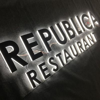 Signage acrílico 30cm das letras do diodo emissor de luz de Shopfront do negócio