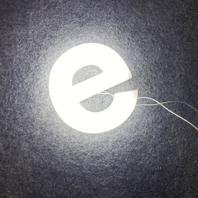 Do acrílico 3d da luz sinais internos da letra acima 50000 horas de vida