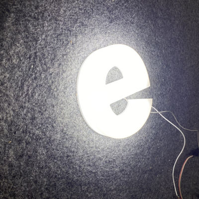 Do acrílico 3d da luz sinais internos da letra acima 50000 horas de vida