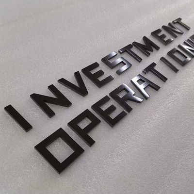 O sinal de alumínio feito sob encomenda do metal da propaganda 3d rotula a anti oxidação