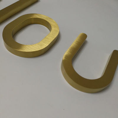 O sinal da letra do metal da loja dos cosméticos do ODM do OEM fabricou exterior