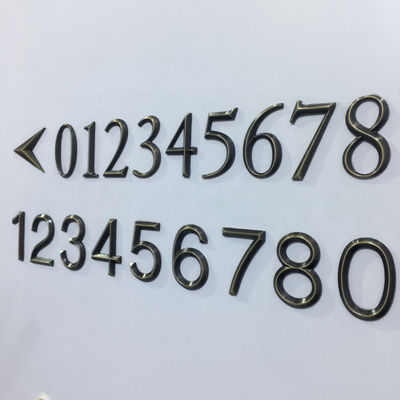 Os 304 sinais de aço inoxidável iluminados do endereço do metal parafusam a montagem