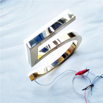 O laser do sinal de número da casa da escova do ouro do brilho alto cortou o CE RoHS