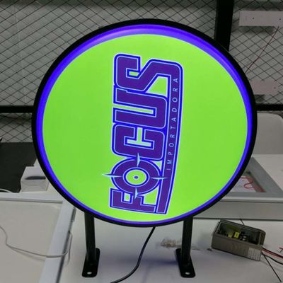 O anti vácuo UV exterior que forma o dobro de Thermoforming do Signage da caixa leve tomou partido