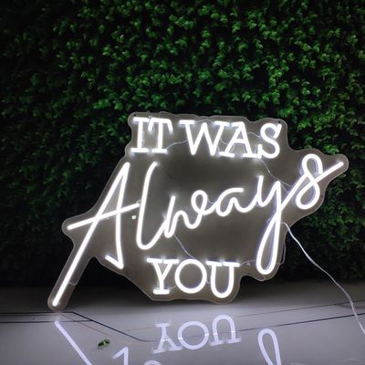 Internos da decoração conduzidos iluminam acima as letras de néon IP65 impermeáveis