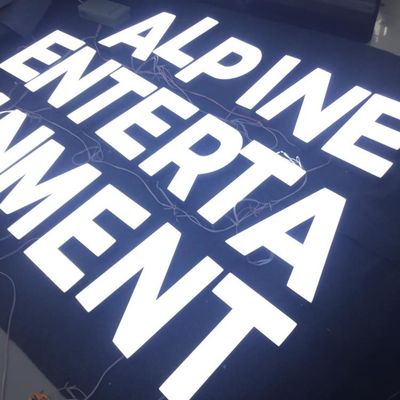 3d feito sob encomenda conduziu a galvanização de Logo Storefront Sign Stainless Steel