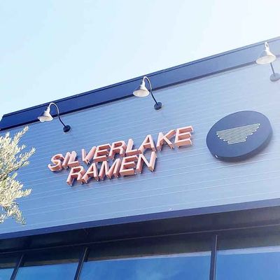 A loja Logo Copper Sign Letters Flat do projeto do OEM cortou a altura de 10cm a de 100cm