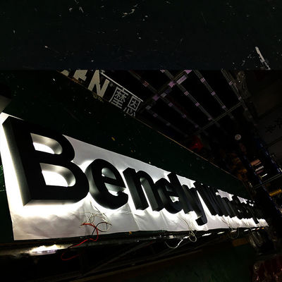 O Signage iluminado Oem retroiluminado das letras de canal do UL rotula o Signage da caixa leve