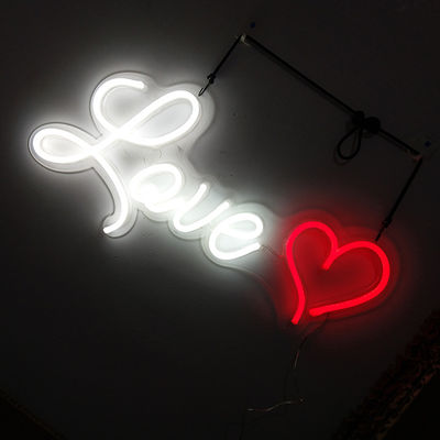 Do amor de néon feito sob encomenda do sinal do casamento do UL letras de canal de néon para a parede