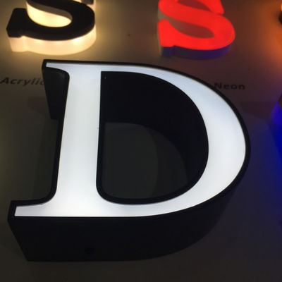 Sinal de alumínio Front Lit 6500K 4500k da letra de canal do tampão da guarnição