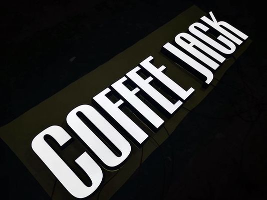 O sinal fabricado 3D da letra de canal do metal conduziu o sinal da caixa leve